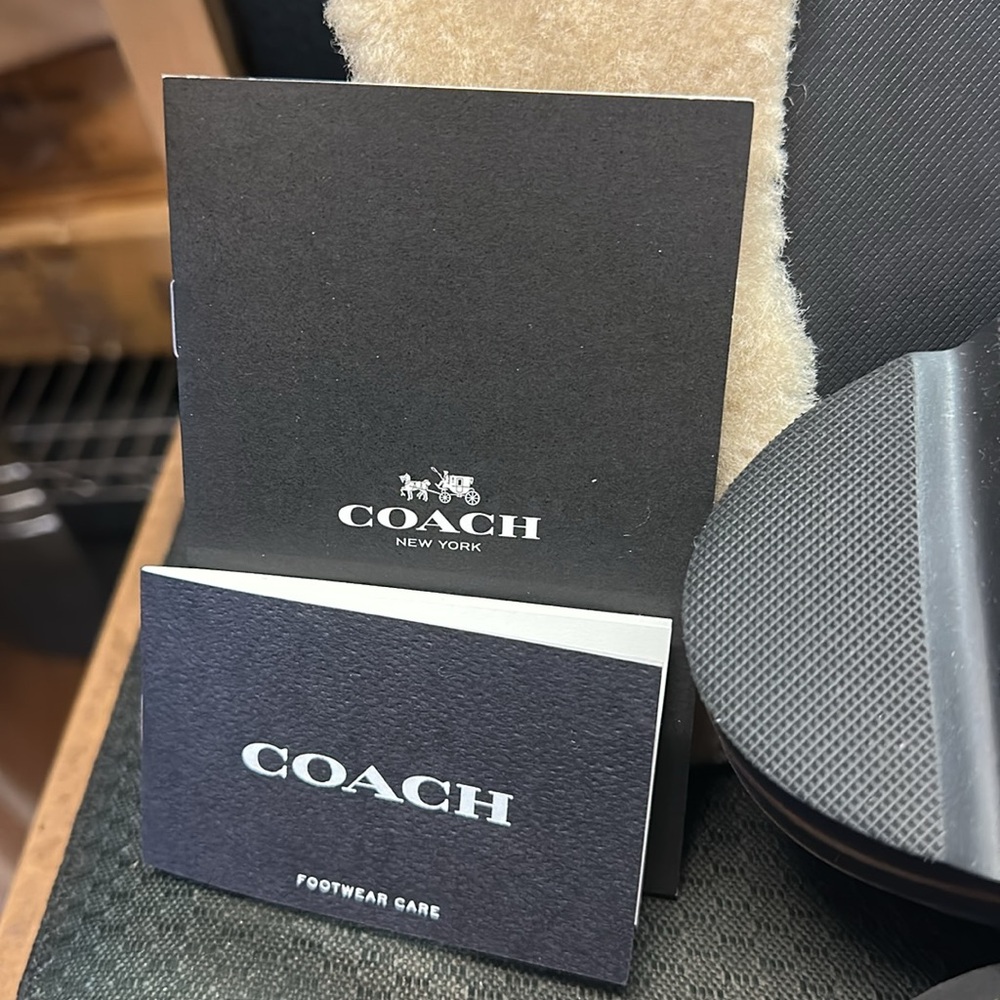 Coach women’s size 8 Lenox loafers brand new with box and wool insoles. New - Picture 5 of 9